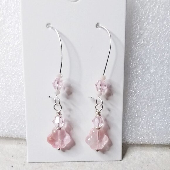๐๐๐ 3/$25!!! Calling All Pet Lovers! Cat Dog Pink Paw Print Dangle Earrings - Picture 4 of 7